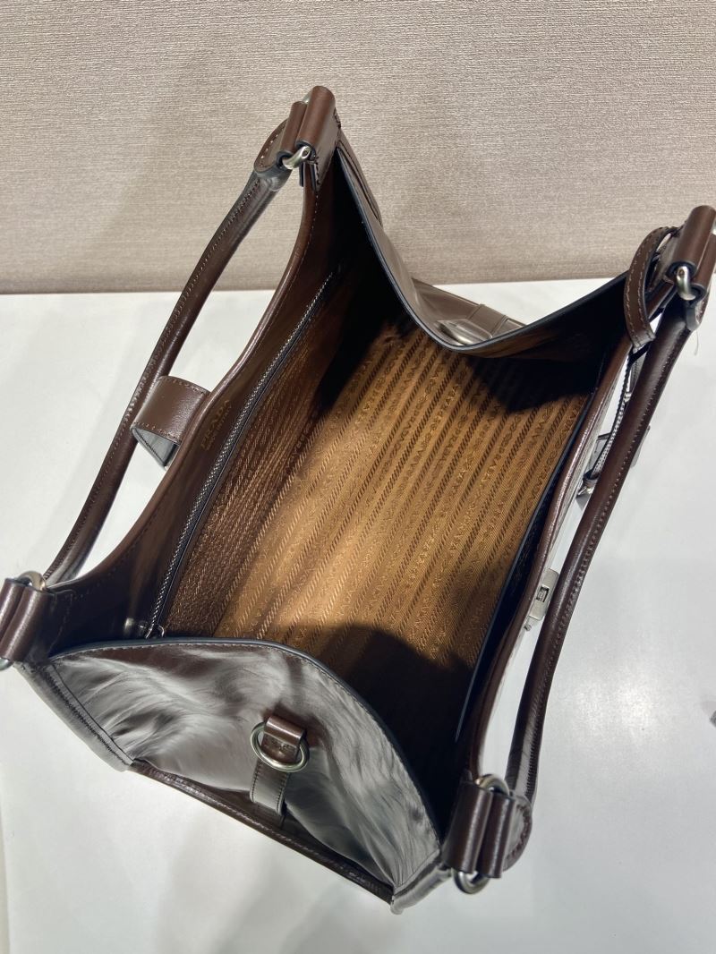 Pra*a hobo bags